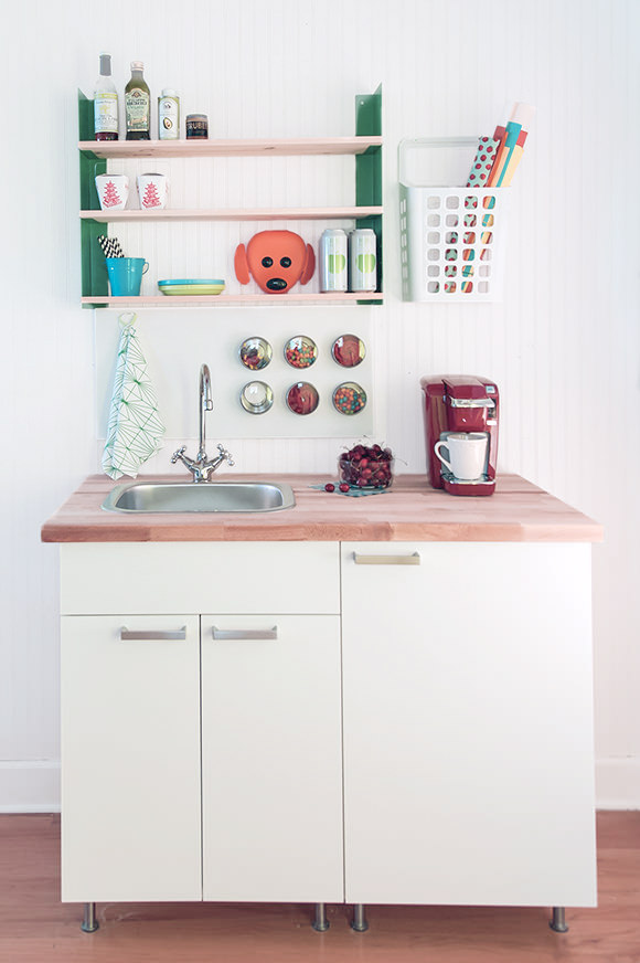 Build A DIY Mini Kitchen For Under $400