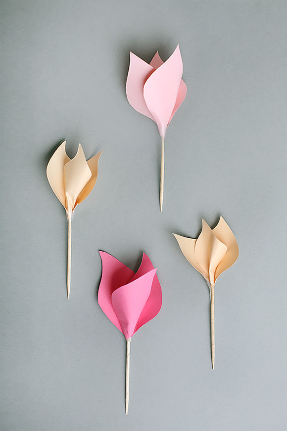 7 Paper Flower Crafts For Valentine's Day