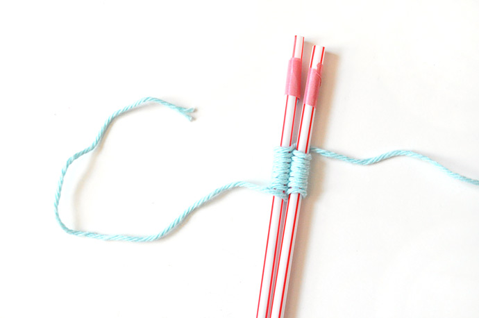 DIY Yarn Friendship Bracelets for Beginners (using yarn and straw) 