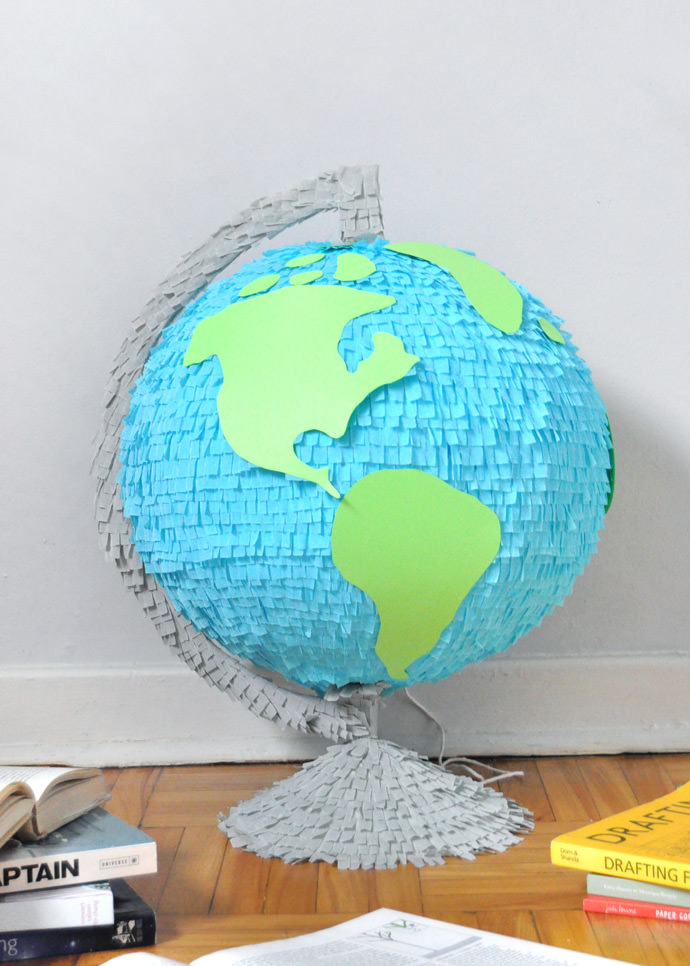 How to Make a Paper Mache Globe - Easy DIY