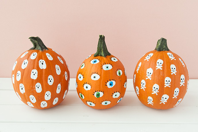 Painted Fingerprint Pumpkins for Kids ⋆ Handmade Charlotte