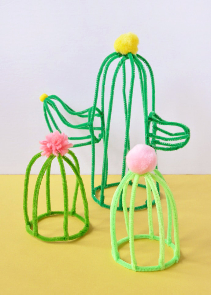 Fun and Easy Pipe Cleaner Crafts for Kids - Happy Toddler Playtime